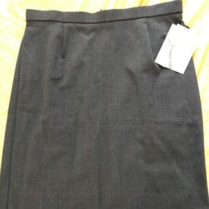 Briggs NY pencil skirt